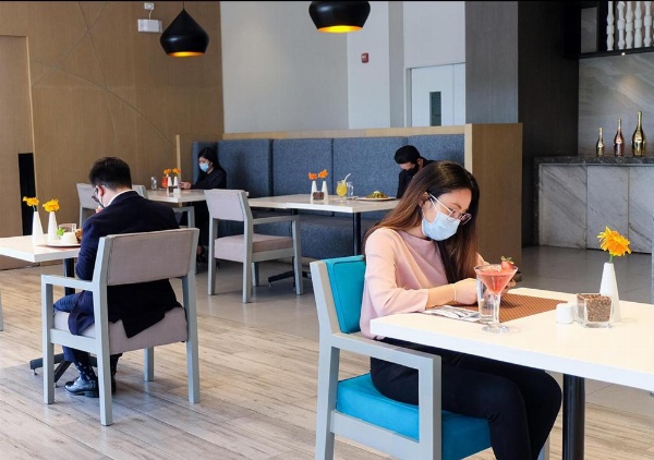 Savoy Hotel Manila image 13