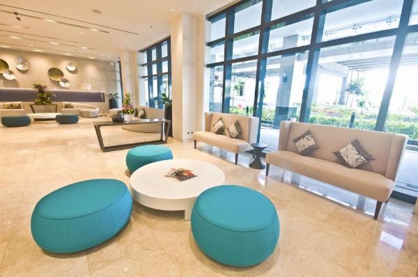 Savoy Hotel Manila image 23