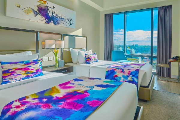 Savoy Hotel Manila image 4